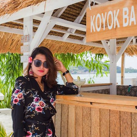 The Waterfront Beach House Lembongan Exterior foto